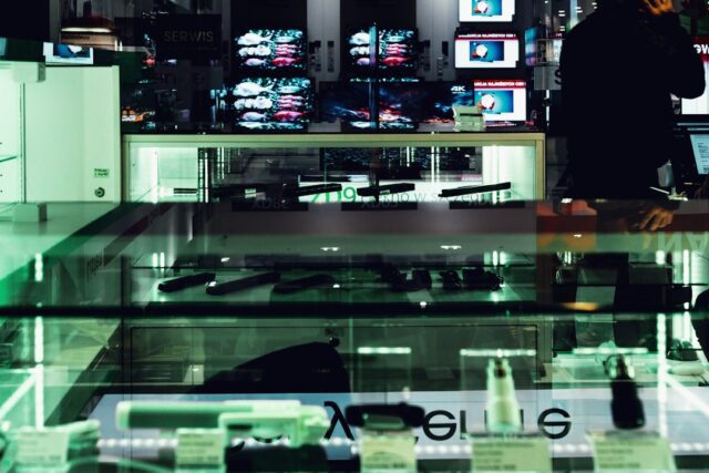 Photo buy electronics