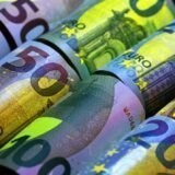 Photo economisi haine sezonului