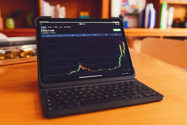 Photo stock market investing guide beginners