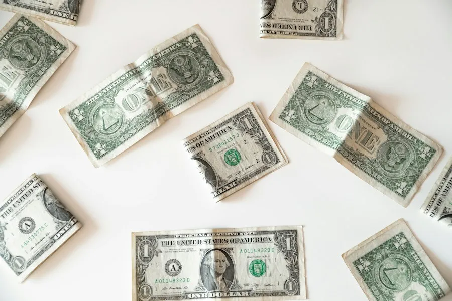 Photo saving money tips